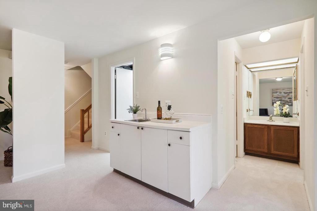 1511 Hugo Cir - Photo 3 of 8