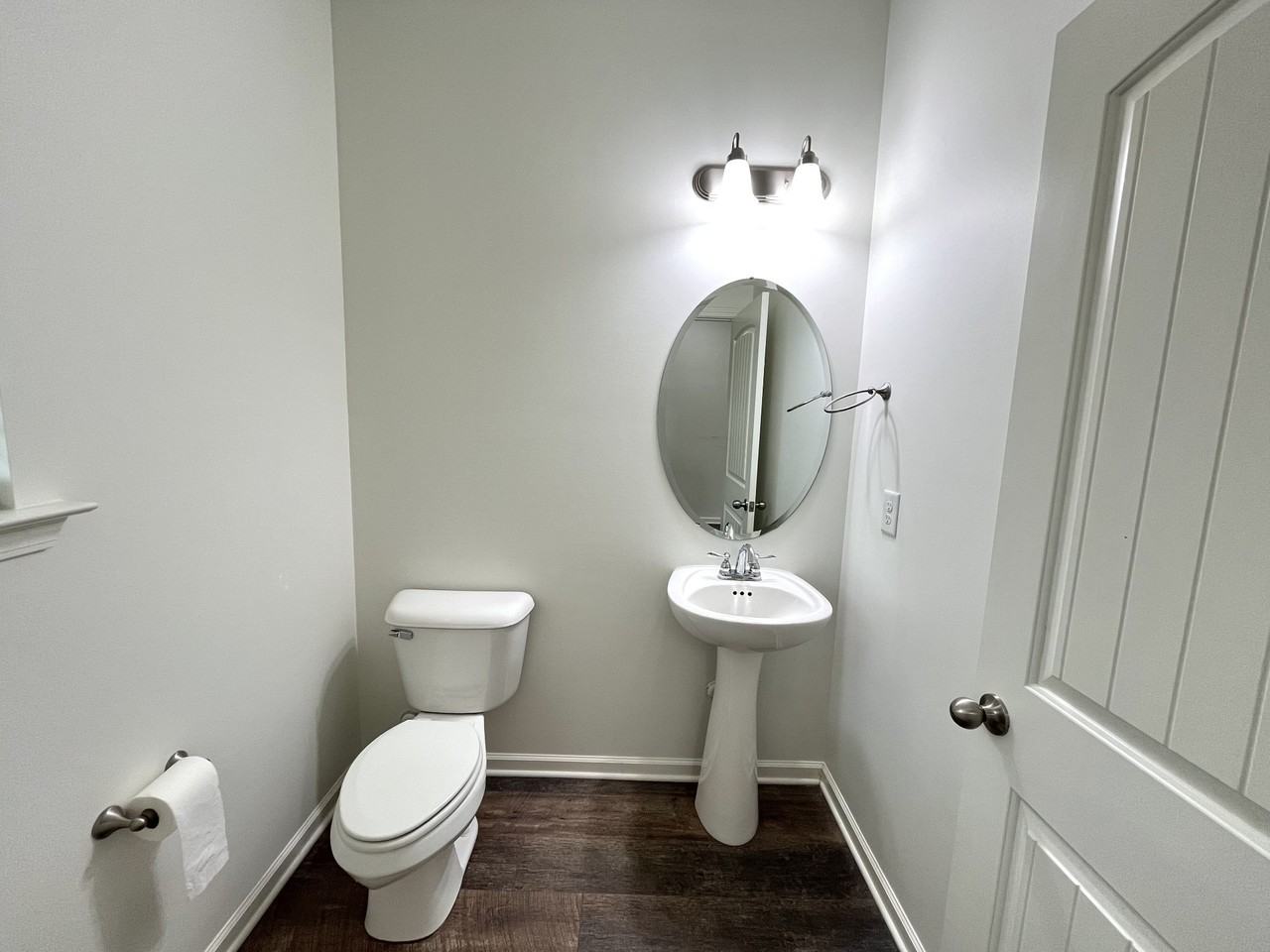 105 E Coker Way - Photo 3 of 23