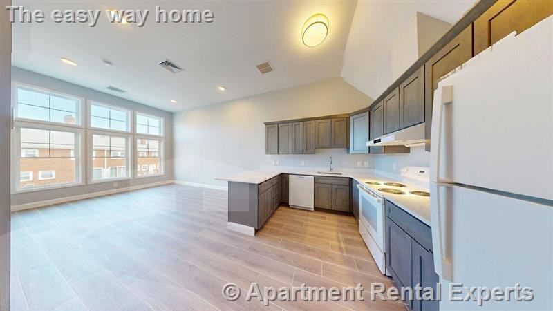 51 Hill Rd #406 - Photo 2 of 7