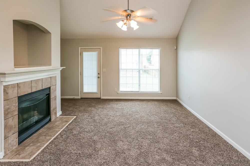 4832 Ashcroft Dr - Photo 4 of 17