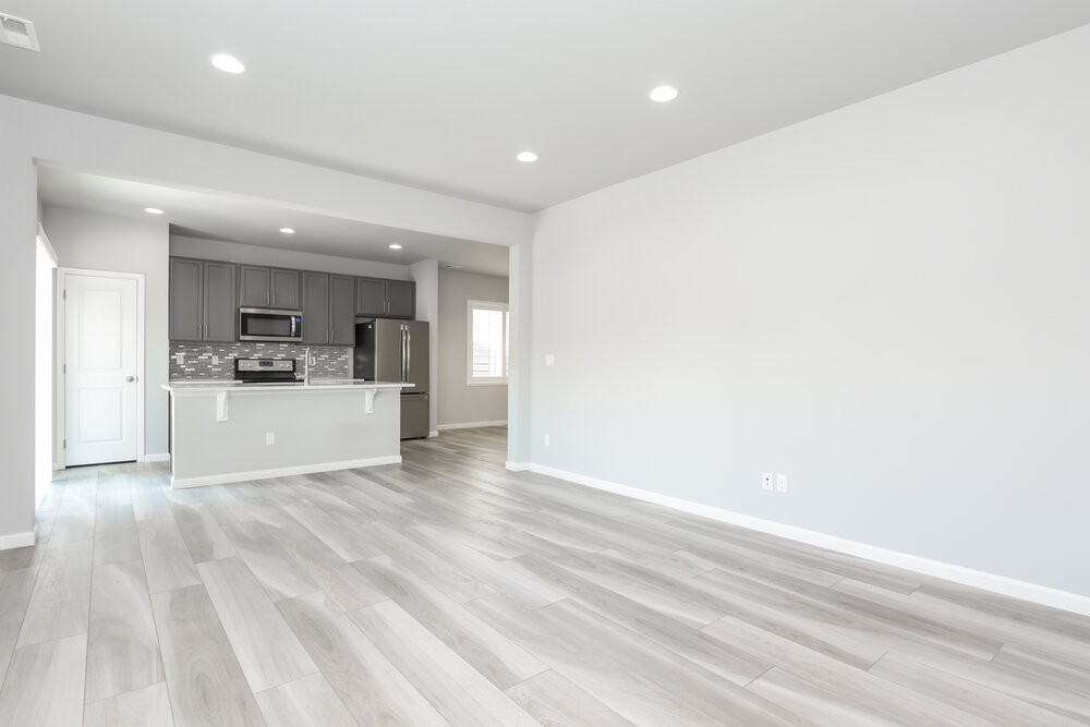 3401 Evening Pl - Photo 6 of 17