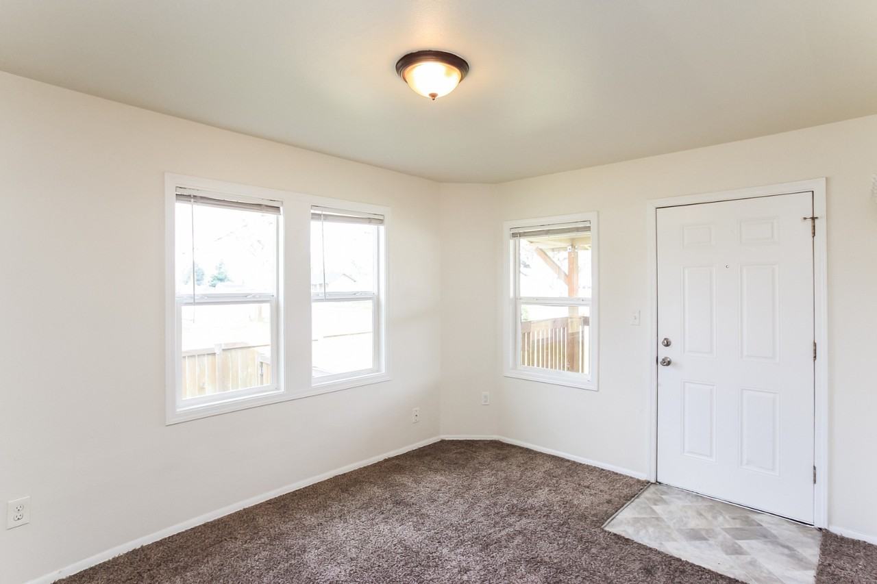 8314 Orchard St Sw #8326 - Photo 2 of 10