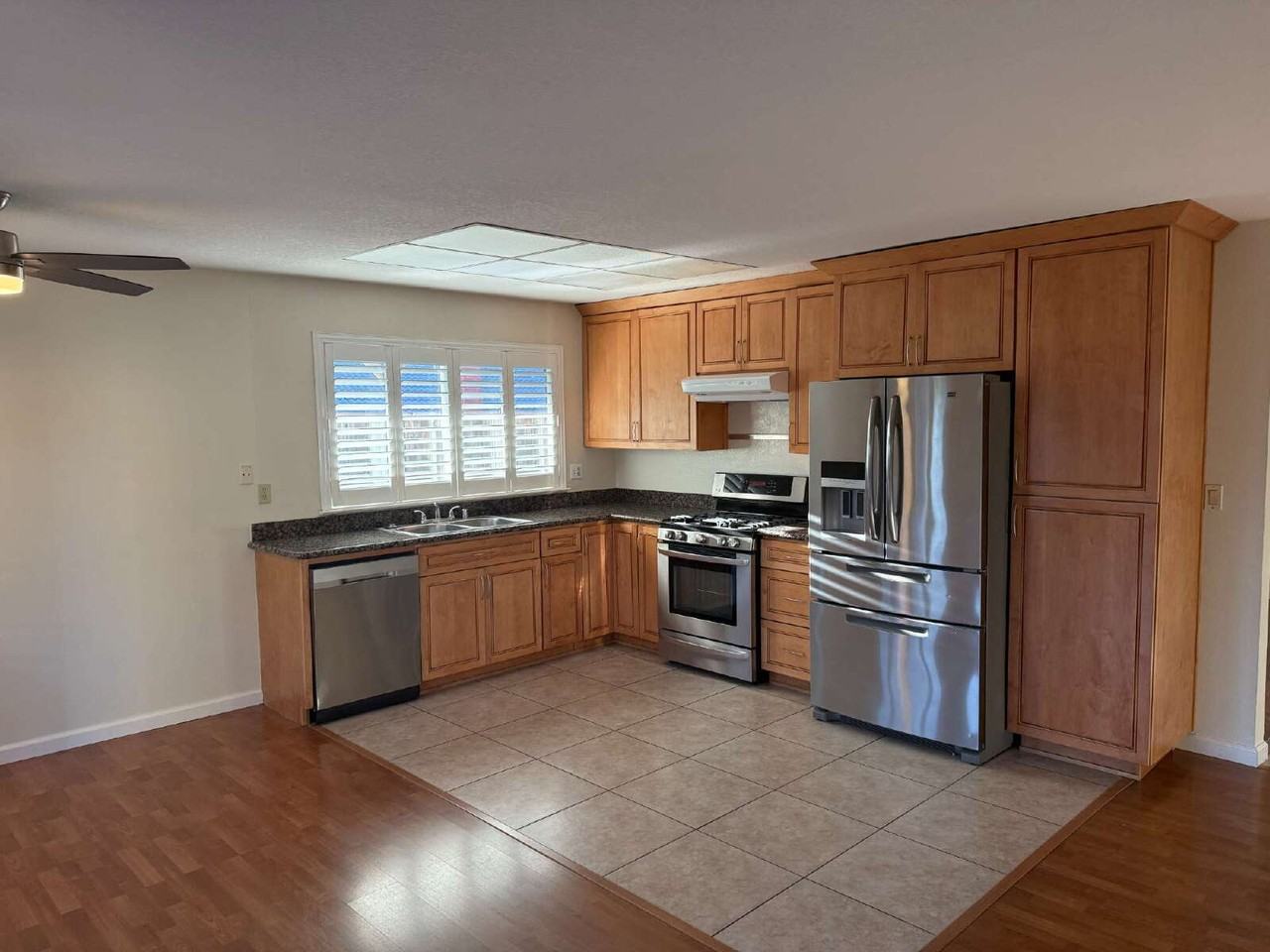 460 Latona Ct - Photo 6 of 13