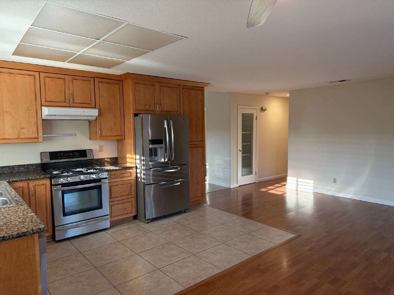 460 Latona Ct - Photo 7 of 13