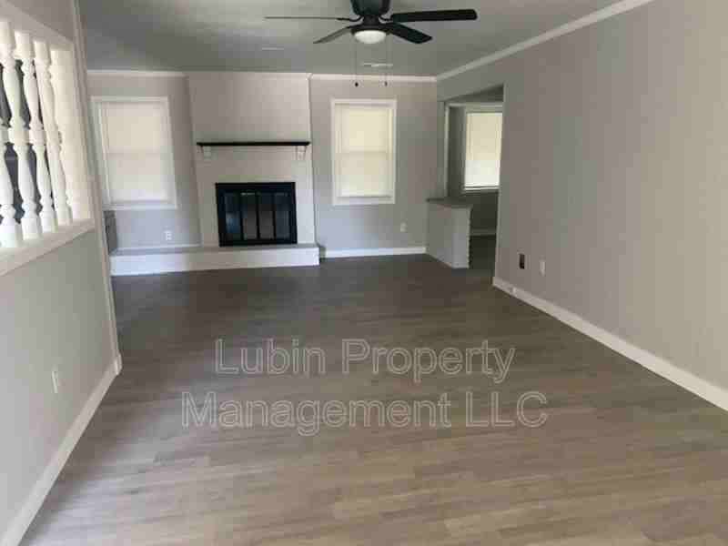 4947 Demeter Cv - Photo 2 of 8