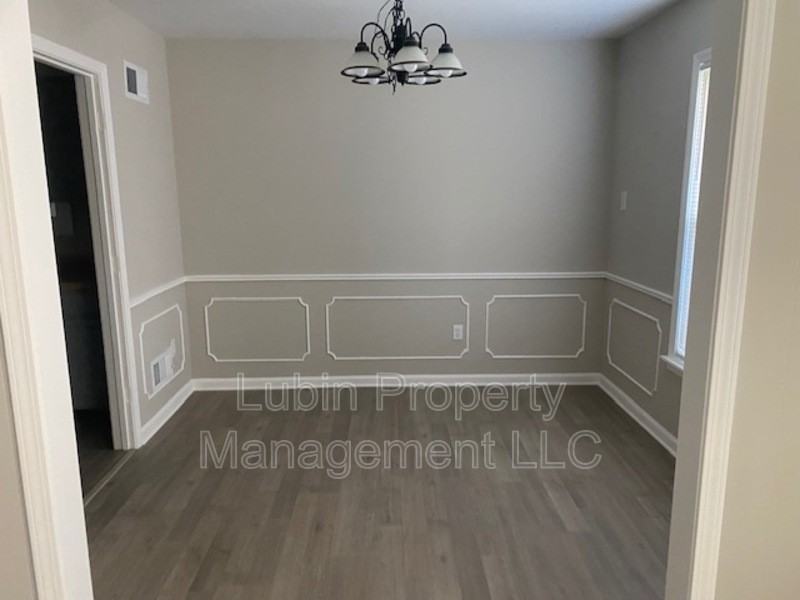 4947 Demeter Cv - Photo 3 of 8