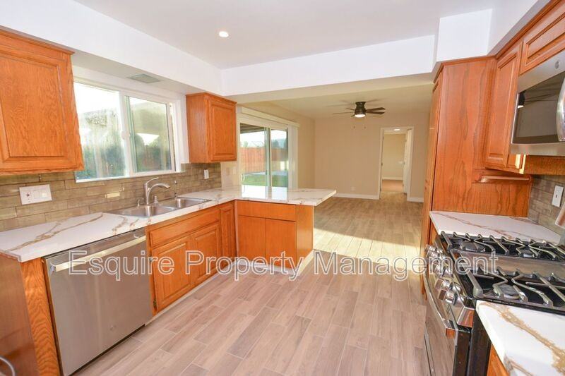 729 Mardigras Ct - Photo 7 of 22