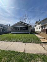 featured image of 896 N Gladstone Ave