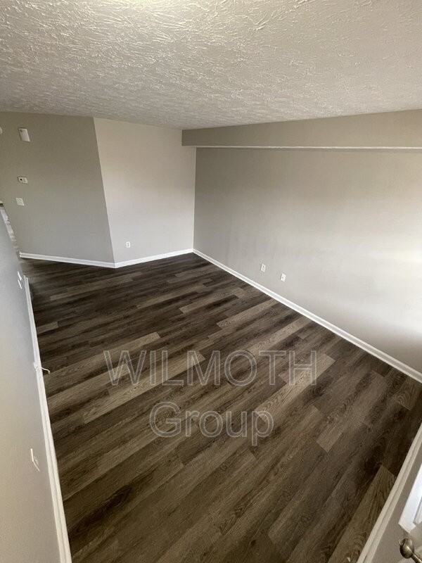 7756 Mountain Stream Way - Photo 2 of 19