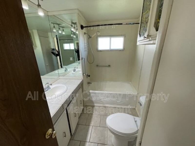 954 N. Mccue Lot #15 - Photo 3 of 7