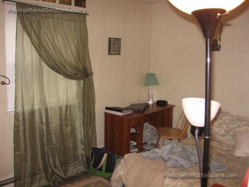 Revere St #2 - Photo 4 of 8