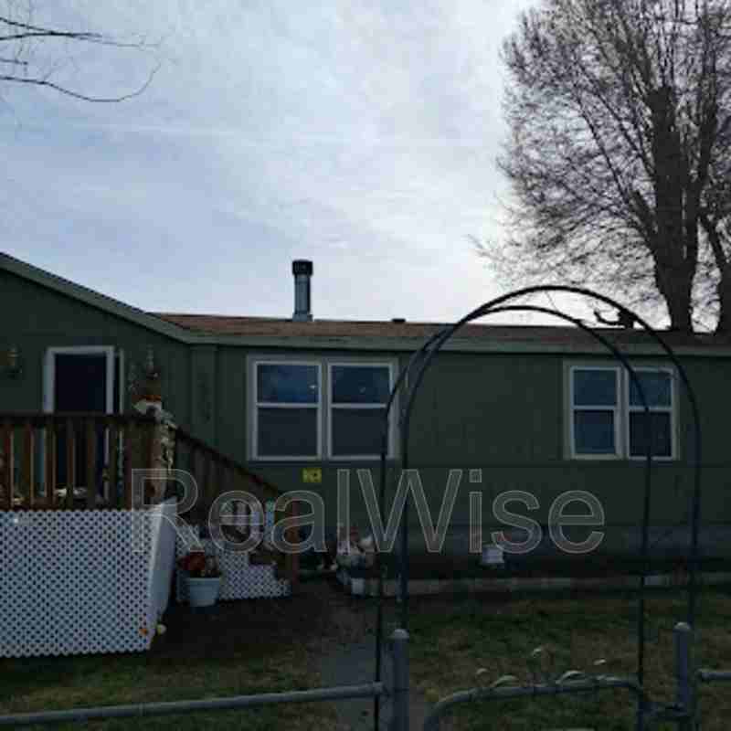 506 Se Black Butte - Photo 2 of 5