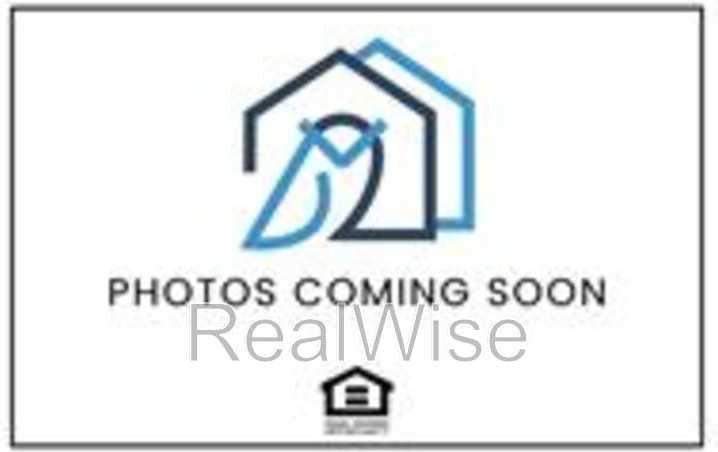 506 Se Black Butte - Photo 4 of 5