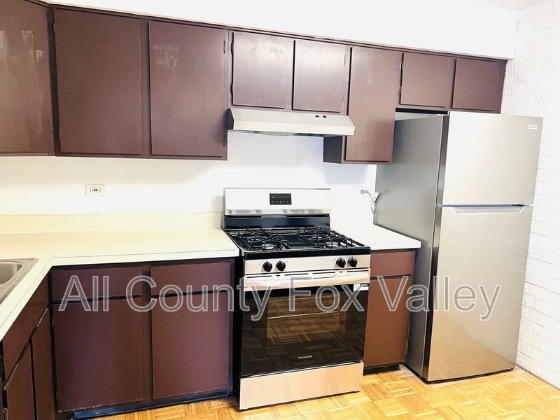 264 E Bailey Rd #E - Photo 4 of 14