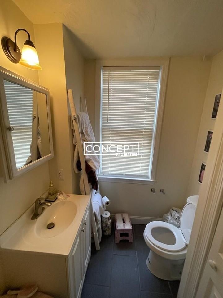 83 Bolton St #1MG - Photo 5 of 19