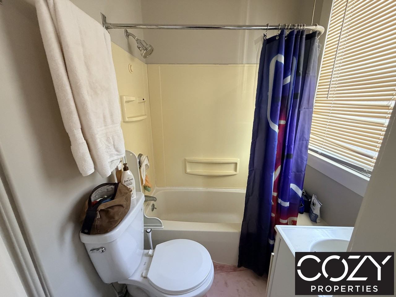 20 Jfk St #7 - Photo 2 of 7