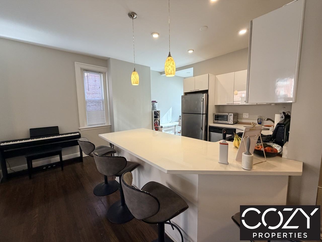 20 Jfk St #1 - Photo 7 of 9