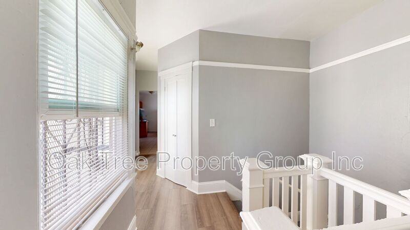 4152 Brookdale Ave - Photo 2 of 33