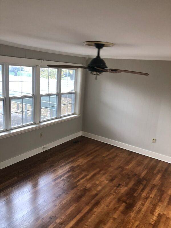 25 Hunt Ave - Photo 2 of 14