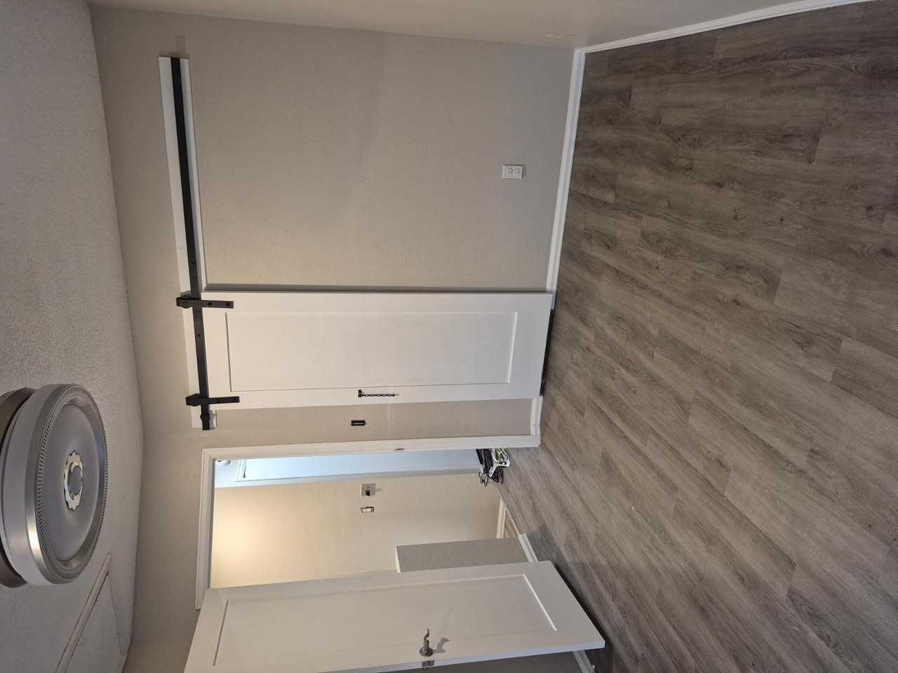 4062 Baytown Dr - Photo 3 of 42