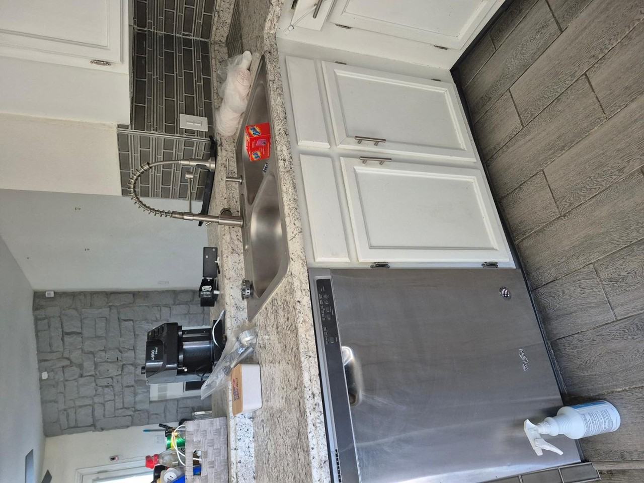 4062 Baytown Dr - Photo 6 of 42