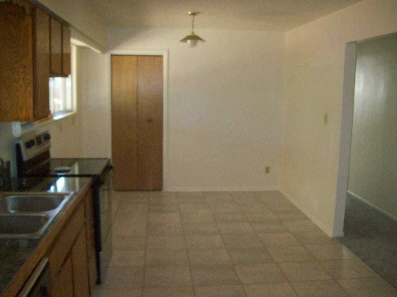 6710 Galley Rd - Photo 4 of 16