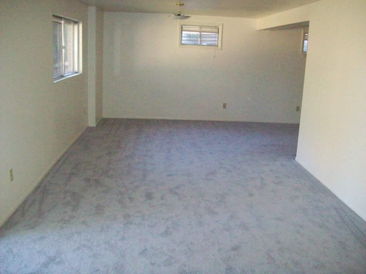 6710 Galley Rd - Photo 5 of 16