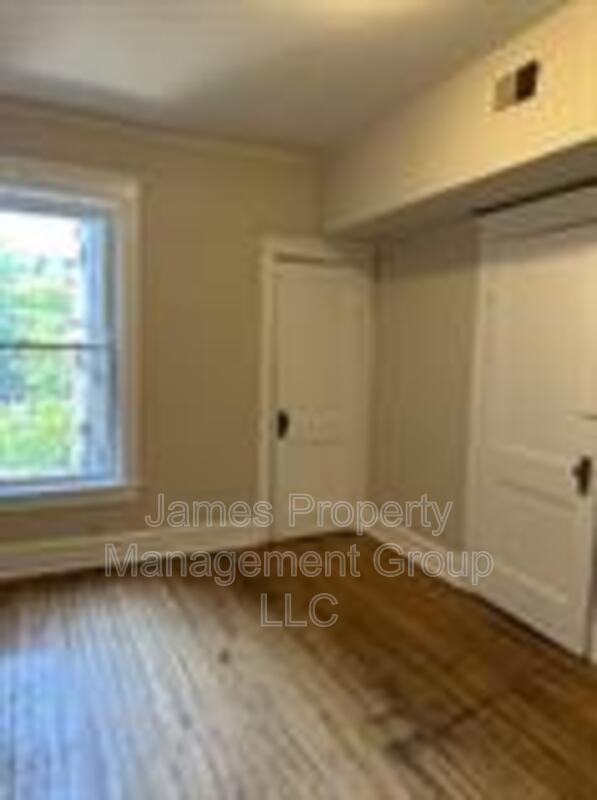 3213 W Warren Blvd - Photo 7 of 47