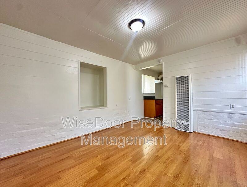 12539 Adler Dr #3 - Photo 4 of 12