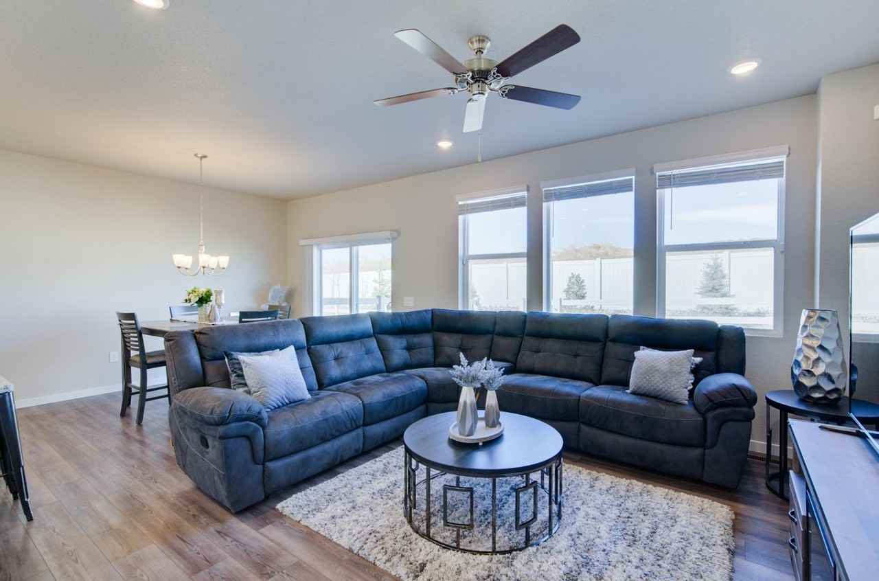 8218 Grey Bark Way - Photo 5 of 50