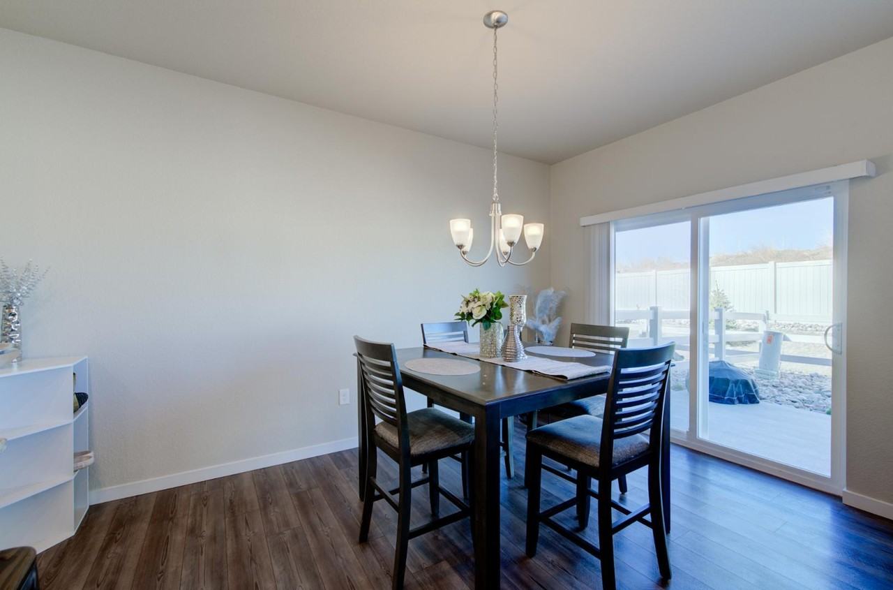 8218 Grey Bark Way - Photo 7 of 50