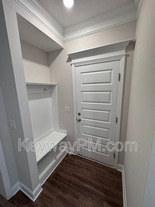 122 Canton Park Ave - Photo 4 of 21