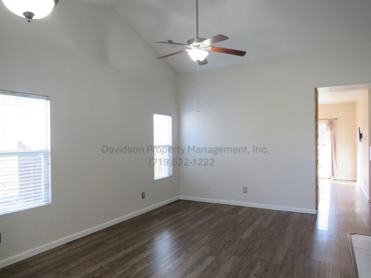 4406 E Anvil Dr - Photo 2 of 14