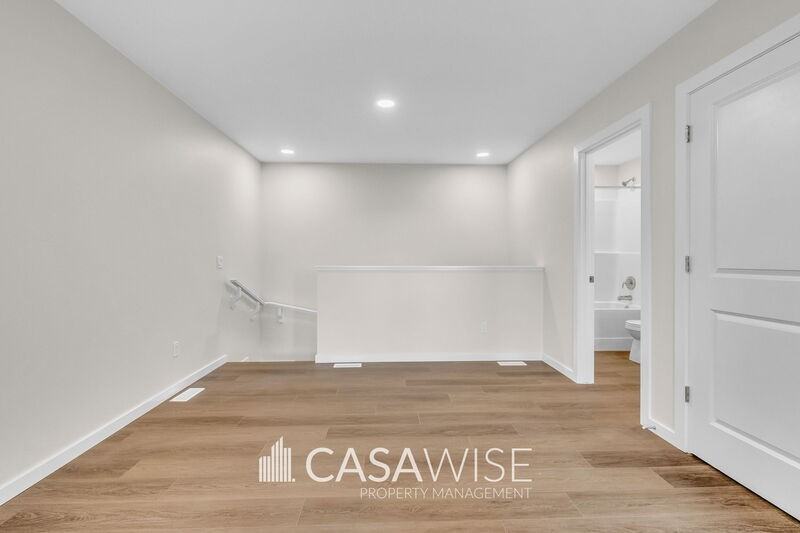 21039 25 Ave Nw #GS - Photo 5 of 13