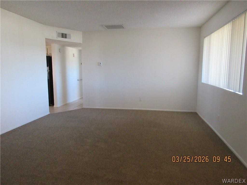 2702 Karen Ave - Photo 3 of 13