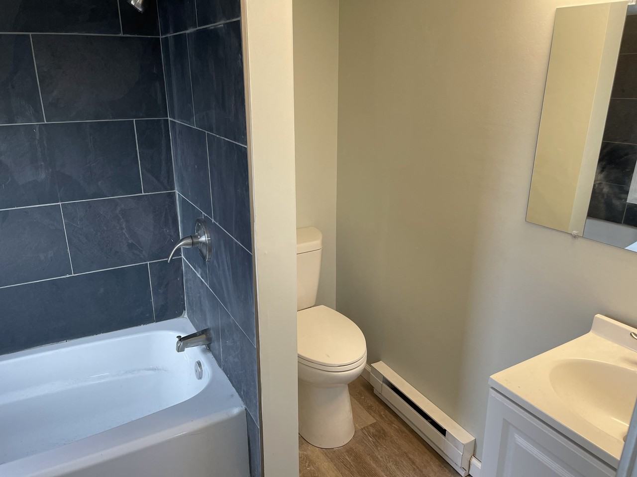 839 S Wilbur Ave #2 - Photo 3 of 4