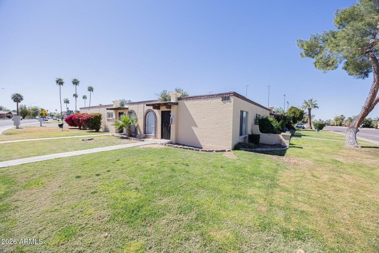 388 N Comanche Dr #6 - Photo 3 of 14