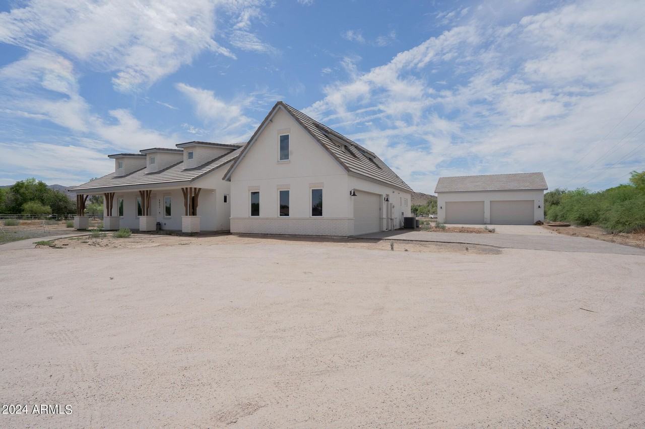 4831 W Pearce Rd