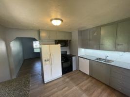 featured image of 403 E 2nd St