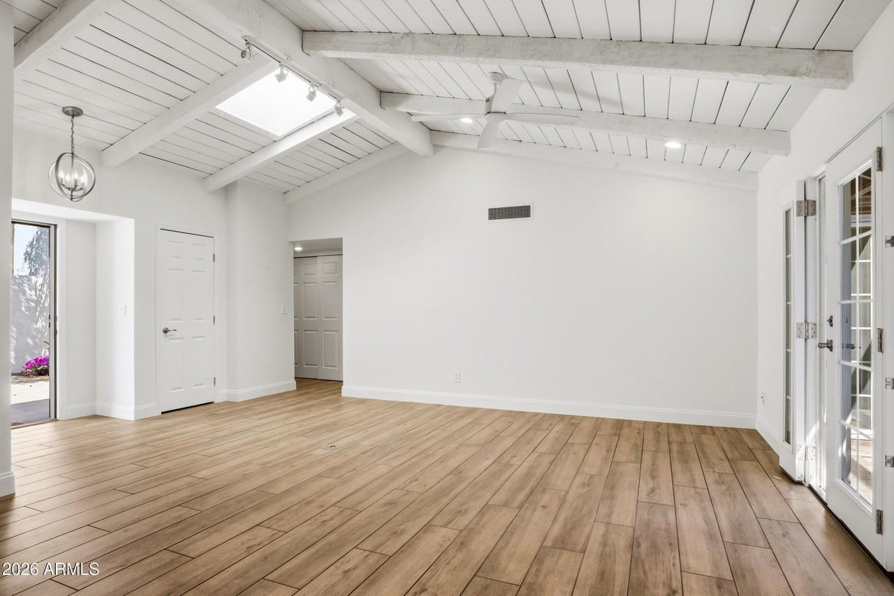 8756 E Via De La Luna - Photo 4 of 23