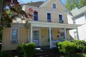 featured image of 105 W Church St #4