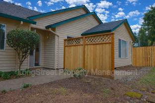 430 Ne 176th Ave - Photo 1 of 1