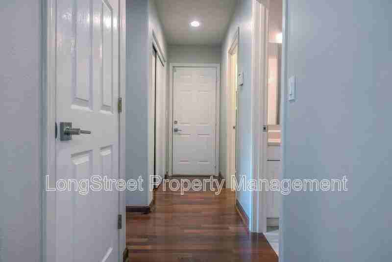 430 Ne 176th Ave - Photo 6 of 20