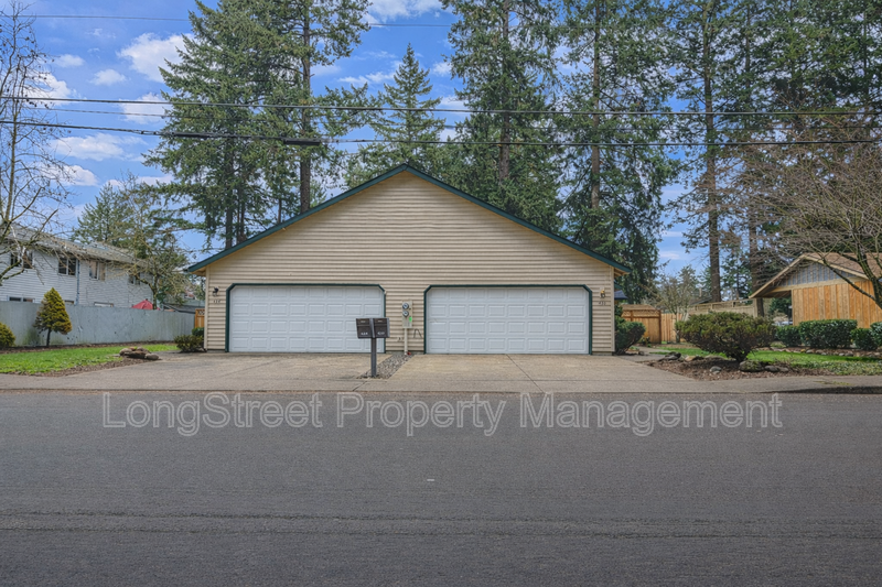 434 Ne 176th Ave - Photo 2 of 19