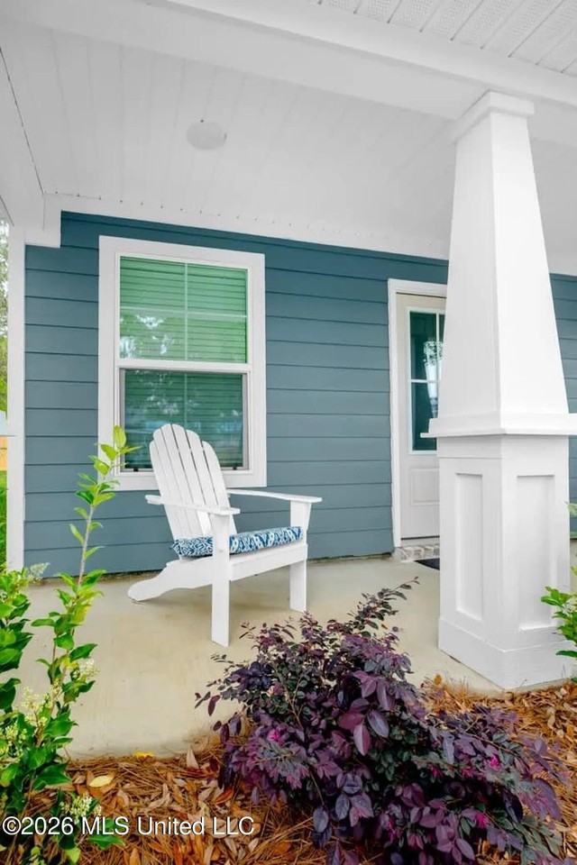 122 Coral Breeze Dr - Photo 3 of 25