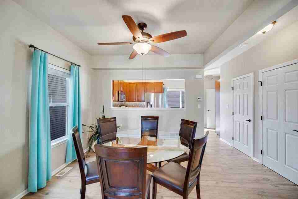 12753 Ellsworth St - Photo 4 of 13