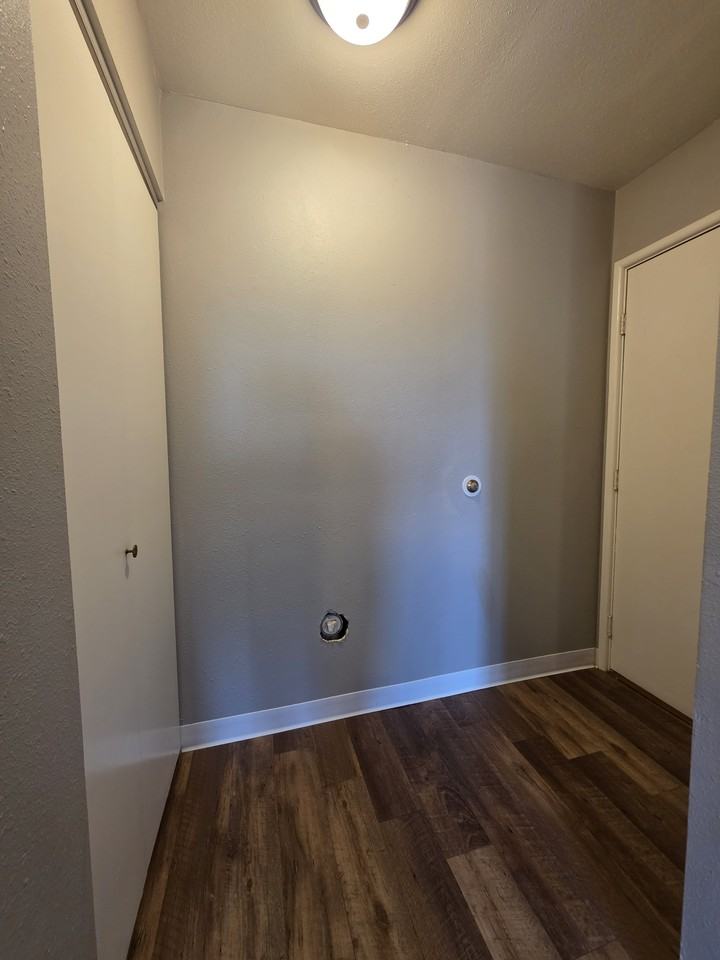 1606 8th St N #51 - Photo 4 of 12