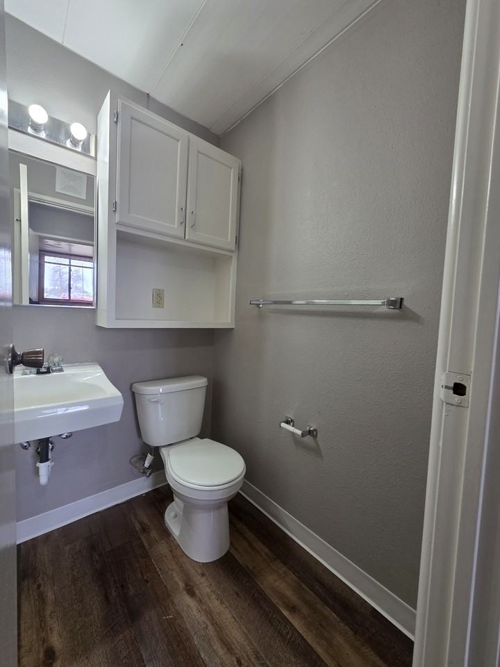 1606 8th St N #51 - Photo 5 of 12