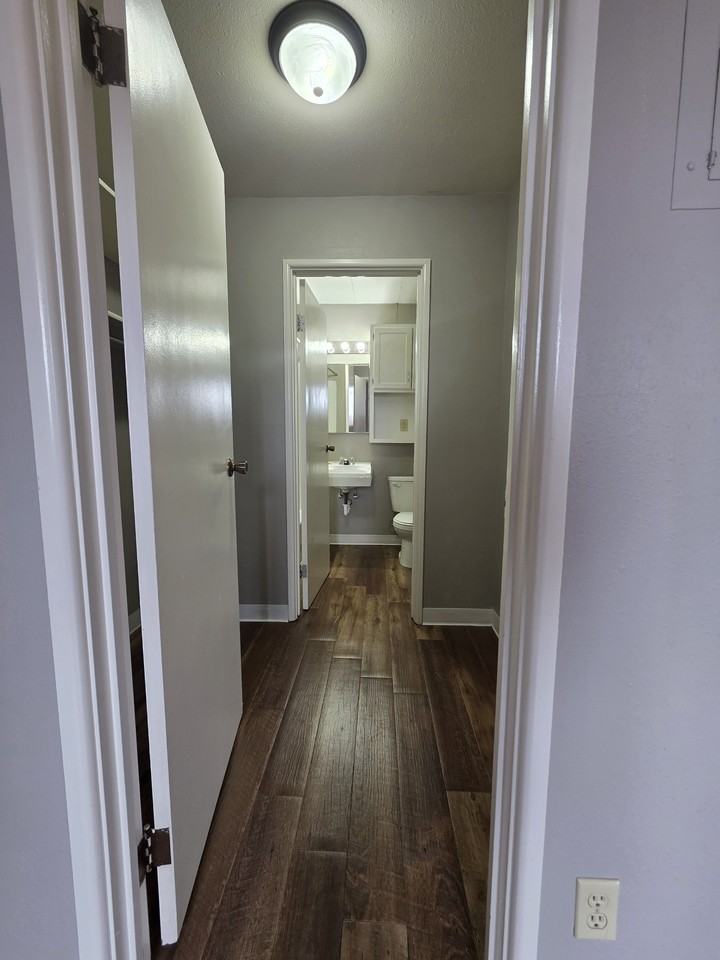 1606 8th St N #51 - Photo 6 of 12