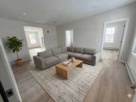 featured image of 10 Shippee Ave #2